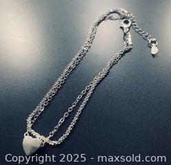 MaxSold Auction: Sterling Silver Ankle Bracelet #2 - Toronto (Ontario, Canada) SELLER MANAGED Moving Online Auction - Ridley Boulevard (CONDO)