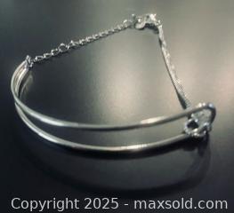 MaxSold Auction: Sterling Silver Bracelet #21 - Toronto (Ontario, Canada) SELLER MANAGED Moving Online Auction - Ridley Boulevard (CONDO)