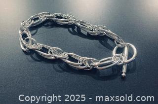MaxSold Auction: Sterling Silver Bracelet #26 - Toronto (Ontario, Canada) SELLER MANAGED Moving Online Auction - Ridley Boulevard (CONDO)