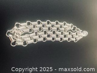 MaxSold Auction: Sterling Silver Bracelet #3 - Toronto (Ontario, Canada) SELLER MANAGED Moving Online Auction - Ridley Boulevard (CONDO)