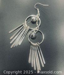 MaxSold Auction: Sterling Silver Earrings #3 - Toronto (Ontario, Canada) SELLER MANAGED Moving Online Auction - Ridley Boulevard (CONDO)