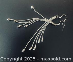 MaxSold Auction: Sterling Silver Earrings #4 - Toronto (Ontario, Canada) SELLER MANAGED Moving Online Auction - Ridley Boulevard (CONDO)