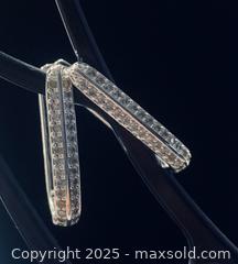 MaxSold Auction: Sterling Silver Earrings #7 - Toronto (Ontario, Canada) SELLER MANAGED Moving Online Auction - Ridley Boulevard (CONDO)