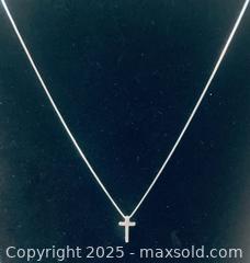 MaxSold Auction: Sterling Silver Necklace #21 - Toronto (Ontario, Canada) SELLER MANAGED Moving Online Auction - Ridley Boulevard (CONDO)