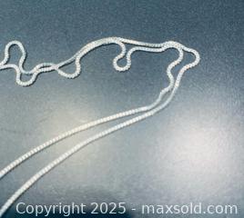 MaxSold Auction: Sterling Silver Necklace #21 - Toronto (Ontario, Canada) SELLER MANAGED Moving Online Auction - Ridley Boulevard (CONDO)