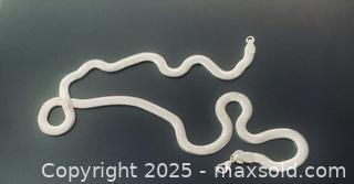 MaxSold Auction: Sterling Silver Necklace #3 - Toronto (Ontario, Canada) SELLER MANAGED Moving Online Auction - Ridley Boulevard (CONDO)