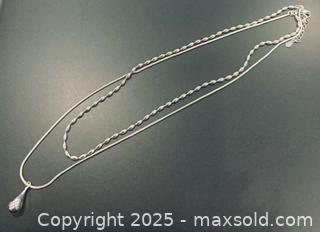 MaxSold Auction: Sterling Silver Necklace #6 - Toronto (Ontario, Canada) SELLER MANAGED Moving Online Auction - Ridley Boulevard (CONDO)