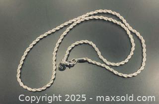 MaxSold Auction: Sterling Silver Necklace #9 - Toronto (Ontario, Canada) SELLER MANAGED Moving Online Auction - Ridley Boulevard (CONDO)
