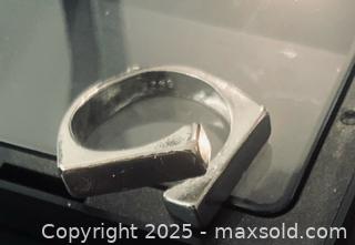 MaxSold Auction: Sterling Silver Ring #3 - Toronto (Ontario, Canada) SELLER MANAGED Moving Online Auction - Ridley Boulevard (CONDO)