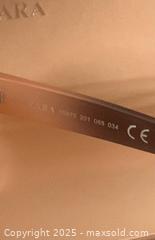 MaxSold Auction: Zara Sunglasses - Toronto (Ontario, Canada) SELLER MANAGED Moving Online Auction - Ridley Boulevard (CONDO)