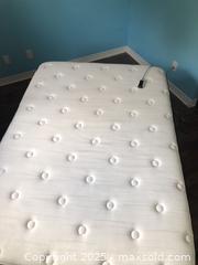 MaxSold Auction: Beautyrest Ultra Collection Full/Double Mattress with Adjustable Base  Z - Ottawa (Ontario, Canada) SELLER MANAGED Downsizing Online Auction -  Chimney Corner Terrace