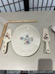 MaxSold Auction: Vintage Ceramic dishes/ Utensils with Floral designs  - Warwick (Rhode Island, USA) SELLER MANAGED Reseller Online Auction - Warwick Avenue