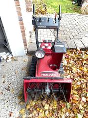MaxSold Auction: Honda HSS724 Snow Blower - Not Running - Needs Repair / For Parts - Ottawa (Ontario, Canada) SELLER MANAGED Estate Sale Online Auction - Palsen Street