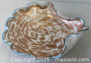MaxSold Auction: Mod Era Shimmering Iridescent Murano Italy Art Glass Bowl 10" - Toronto (Ontario, Canada) PARTNER MANAGED Reseller Online Auction - Railside Road