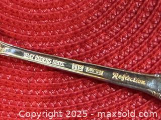 MaxSold Auction: 1847 Rogers Bros “Reflection” Silverplate Flatware Set with Wooden Storage Chest - New Westminster (British Columbia, Canada) SELLER MANAGED Reseller Online Auction - Columbia Street