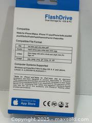 MaxSold Auction: New in box 64GB FlashDrive Dual Storage for iPhone, iPad &#38; PC – HighSpeed Model - New Westminster (British Columbia, Canada) SELLER MANAGED Reseller Online Auction - Columbia Street