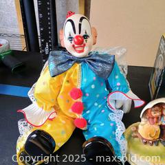 MaxSold Auction: Assorted figures all porcelain 2 music figurine working  - Waterford (New Jersey, USA) SELLER MANAGED Downsizing Online Auction - Chew Road