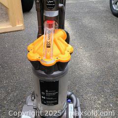 MaxSold Auction: Dyson vacuum DC33 - Waterford (New Jersey, USA) SELLER MANAGED Downsizing Online Auction - Chew Road
