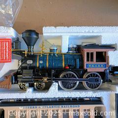 MaxSold Auction: Electric train set  - Waterford (New Jersey, USA) SELLER MANAGED Downsizing Online Auction - Chew Road