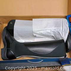 MaxSold Auction: Ovation ladies riding boots size 8 New - Waterford (New Jersey, USA) SELLER MANAGED Downsizing Online Auction - Chew Road