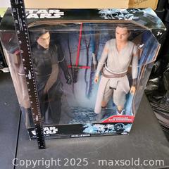 MaxSold Auction: Star wars big figure NEW - Waterford (New Jersey, USA) SELLER MANAGED Downsizing Online Auction - Chew Road