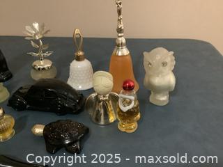 MaxSold Auction: Fourteen (14) Pieces Avon Bottles - Bear, Pipe, Volkswagen, etc - Ajax (Ontario, Canada) SELLER MANAGED Reseller Online Auction - Pickering Beach Road