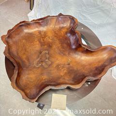 MaxSold Auction: Burl Wood Bowl with Oiled Finish - Cobourg (Ontario, Canada) SELLER MANAGED Estate Sale Online Auction -  King Street East