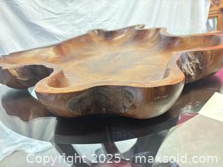 MaxSold Auction: Hand-Carved Burl Wood Serving Bowl / Centerpiece Tray - Cobourg (Ontario, Canada) SELLER MANAGED Estate Sale Online Auction -  King Street East