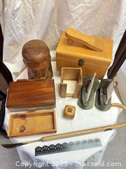 MaxSold Auction: Lot of Vintage Wooden Decorative Items & Boxes - Cobourg (Ontario, Canada) SELLER MANAGED Estate Sale Online Auction -  King Street East