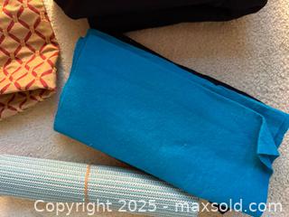MaxSold Auction: Vintage Mats & Textiles - Menlo Park (California, USA) SELLER MANAGED Estate Sale Online Auction - Sharon Park Drive (CONDO)