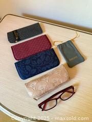 MaxSold Auction: Vintage Reading Glasses & Cases - Menlo Park (California, USA) SELLER MANAGED Estate Sale Online Auction - Sharon Park Drive (CONDO)