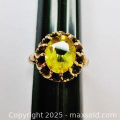 MaxSold Auction: 10K Gold &#38; Green Citrine Vintage Ring - Aurora (Ontario, Canada) PARTNER MANAGED Downsizing Online Auction - Murray Drive