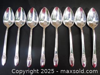MaxSold Auction: 1847 Rogers Brothers First Love Flatware  - Aurora (Ontario, Canada) PARTNER MANAGED Downsizing Online Auction - Murray Drive