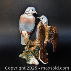 MaxSold Auction: Beswick Turtle Doves Figurine No. 1022  - Aurora (Ontario, Canada) PARTNER MANAGED Downsizing Online Auction - Murray Drive