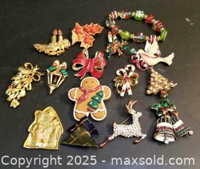 MaxSold Auction: Group of Christmas Jewellery - Brooches  - Aurora (Ontario, Canada) PARTNER MANAGED Downsizing Online Auction - Murray Drive