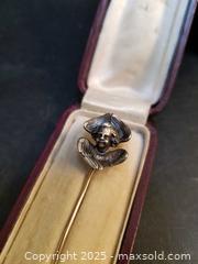 MaxSold Auction: Victorian Gold and Silver Stick Pin - Aurora (Ontario, Canada) PARTNER MANAGED Downsizing Online Auction - Murray Drive