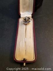 MaxSold Auction: Victorian Gold and Silver Stick Pin - Aurora (Ontario, Canada) PARTNER MANAGED Downsizing Online Auction - Murray Drive