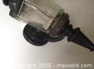 MaxSold Auction: Vintage Outdoor Coach Light - Aurora (Ontario, Canada) PARTNER MANAGED Downsizing Online Auction - Murray Drive