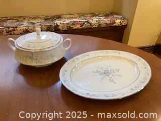 MaxSold Auction: Noritake Carolyn 2693 Serving Pieces Lot - Ottawa (Ontario, Canada) SELLER MANAGED Downsizing Online Auction -  Grove Avenue