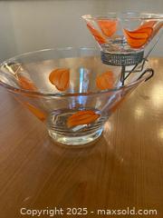 MaxSold Auction: Vintage Chip &#38; Dip Bowl Set - Ottawa (Ontario, Canada) SELLER MANAGED Downsizing Online Auction -  Grove Avenue