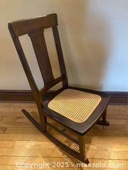 MaxSold Auction: Vintage Low Profile Rocking Chair  - Ottawa (Ontario, Canada) SELLER MANAGED Downsizing Online Auction -  Grove Avenue
