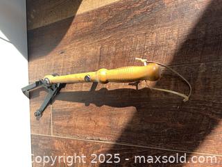 MaxSold Auction: Skeet/Clay Pigeon thrower  - Elizabethtown-Kitley (Ontario, Canada) SELLER MANAGED Downsizing Online Auction -  Kilkenny Road