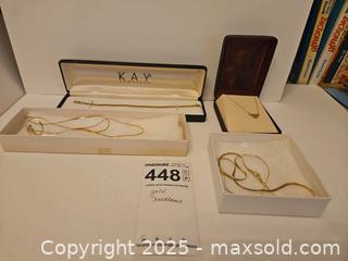 MaxSold Auction: 14k Gold Necklaces A - West Reading (Pennsylvania, USA) PARTNER MANAGED Downsizing Online Auction - Sunset Road