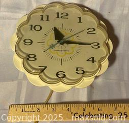 MaxSold Auction: Mid Century Modern Sunburst style Clock - Tested Working - Kingston (Ontario, Canada) SELLER MANAGED Estate Sale Online Auction - Monterey Court