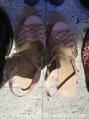 MaxSold Auction: 7 Pairs of Shoes - Richmond Hill (Ontario, Canada) SELLER MANAGED Downsizing Online Auction - White Pine Trail