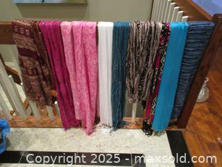 MaxSold Auction: 9 Lady&#39;s Scarves - Richmond Hill (Ontario, Canada) SELLER MANAGED Downsizing Online Auction - White Pine Trail