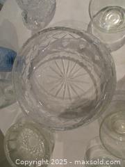 MaxSold Auction: Various Crystal and Glass - Richmond Hill (Ontario, Canada) SELLER MANAGED Downsizing Online Auction - White Pine Trail