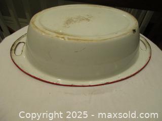 MaxSold Auction: Vintage Metal Wash Tub - Richmond Hill (Ontario, Canada) SELLER MANAGED Downsizing Online Auction - White Pine Trail