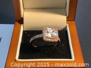 MaxSold Auction: Estate ring - Milton (Ontario, Canada) SELLER MANAGED Estate Sale Online Auction - Chisholm Drive