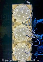 MaxSold Auction: Christmas Decorations - Toronto (Ontario, Canada) SELLER MANAGED Downsizing Online Auction - Woodfield Road